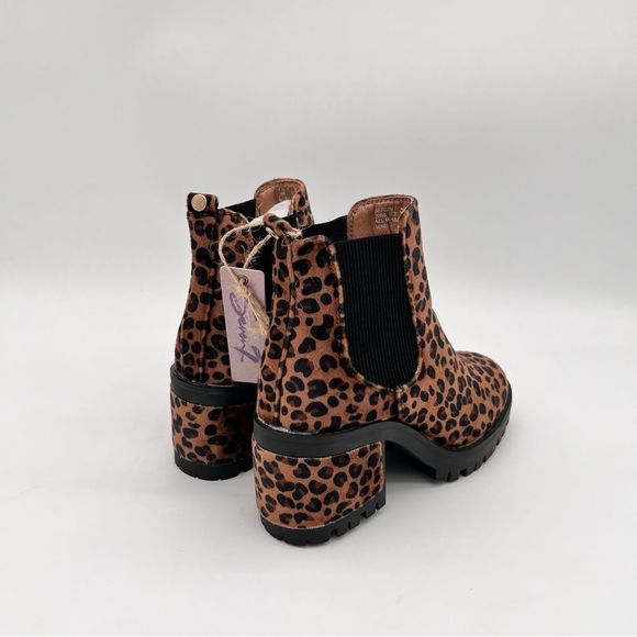 SEVEN7 Women’s Berlin Lug Sole Bootie Leopard 7 - Picture 6 of 11